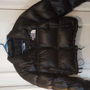 North face cropped puffer jacket